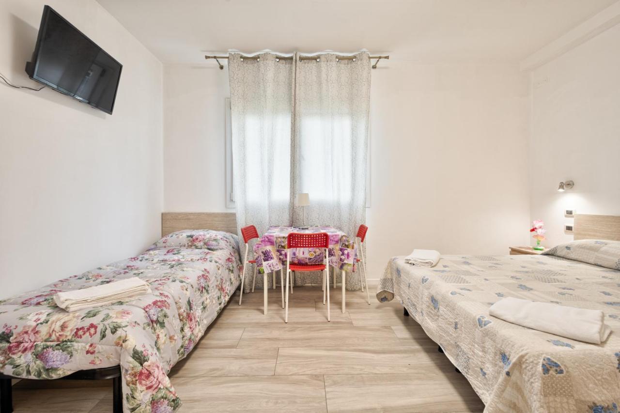 Hotel Venice Pink House Marghera Exteriér fotografie